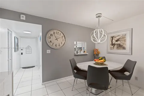 8150 W Mcnab Rd # 104, Tamarac FL 33321