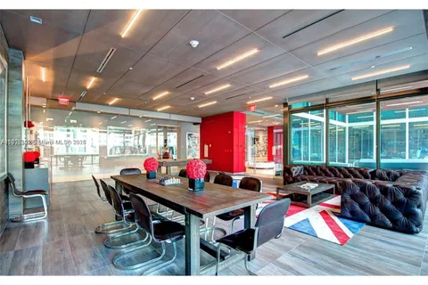 1080 Brickell Ave # 2405, Miami FL 33131