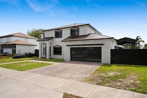 18082 SW 152nd Ct, Miami FL 33187