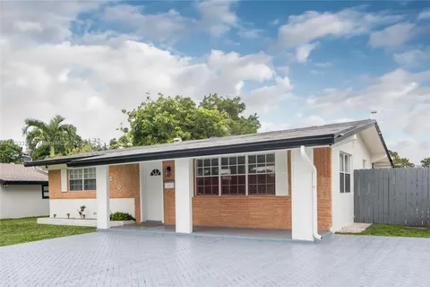 2270 Havana Dr, Miramar FL 33023