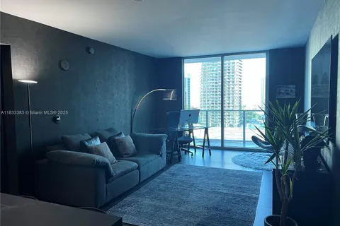 1100 S Miami Ave # 2107, Miami FL 33130