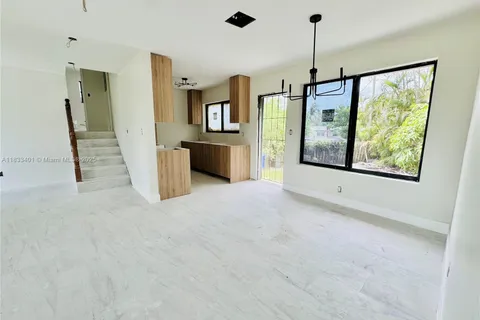 1001 Indiana Ave # 1, Fort Lauderdale FL 33312