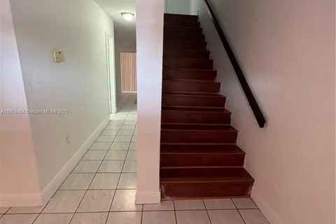 921 W 80th Pl # 921, Hialeah FL 33014