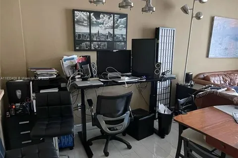 1250 S Miami Ave # 1209, Miami FL 33130