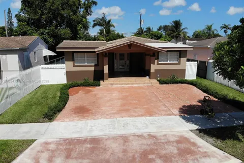 2255 SW 26th St # 1, Miami FL 33133