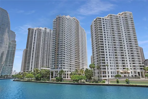 801 Brickell Key Blvd # 2210, Miami FL 33131