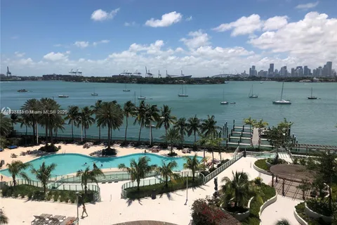 1500 Bay Rd # 724S, Miami Beach FL 33139