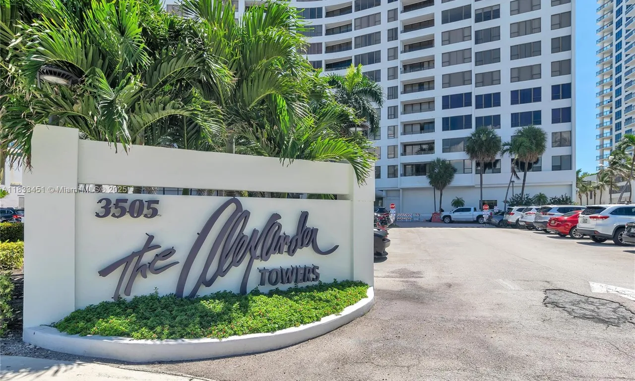 3505 S Ocean Dr # 208, Hollywood FL 33019