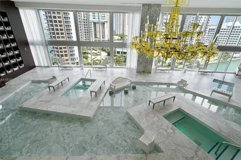 495 Brickell Ave # 2607, Miami FL 33131