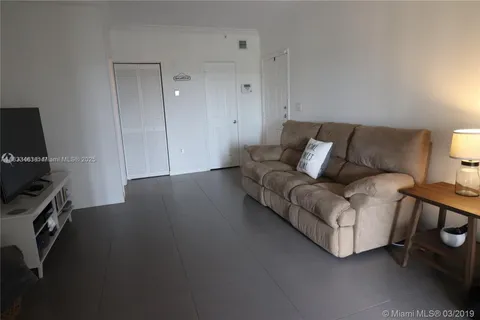 11700 SW 2nd St # 13304, Pembroke Pines FL 33025