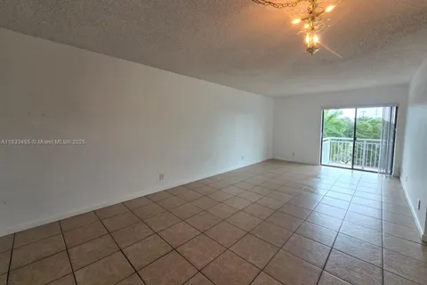 405 S Pine Island Rd # 401D, Plantation FL 33324