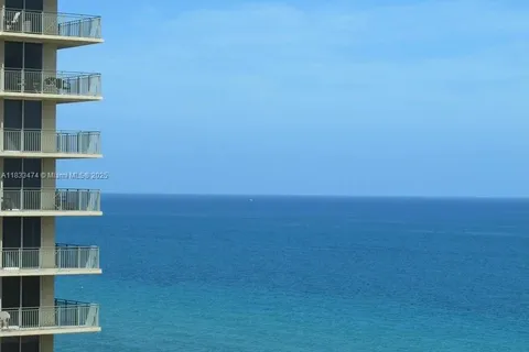 3140 S Ocean Dr # 1207, Hallandale Beach FL 33009