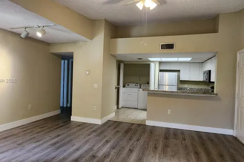 4151 N Haverhill Rd # 1522, West Palm Beach FL 33417