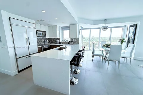 10275 Collins Ave # 722, Bal Harbour FL 33154