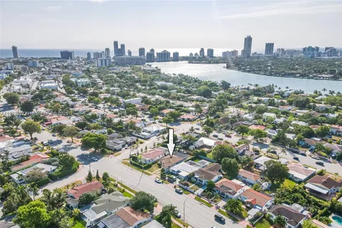 1510 Normandy Dr # 1, Miami Beach FL 33141