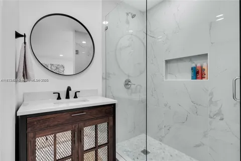 1510 Normandy Dr # 1, Miami Beach FL 33141