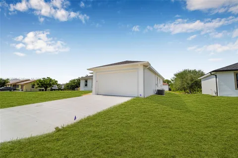 2506 5th ST SW, Lehigh Acres FL 33976