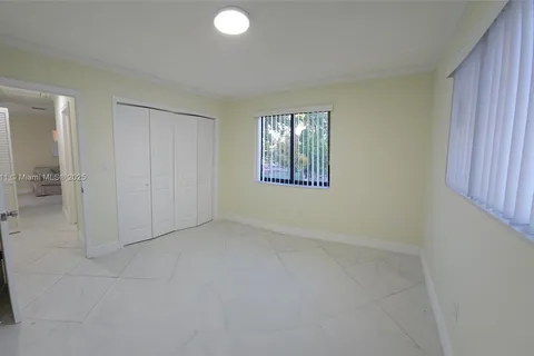 46 NW 35th St # 2, Miami FL 33127