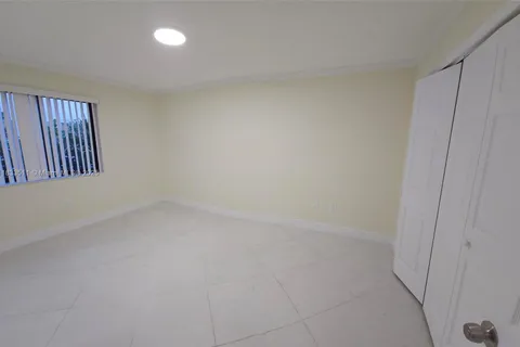 46 NW 35th St # 2, Miami FL 33127