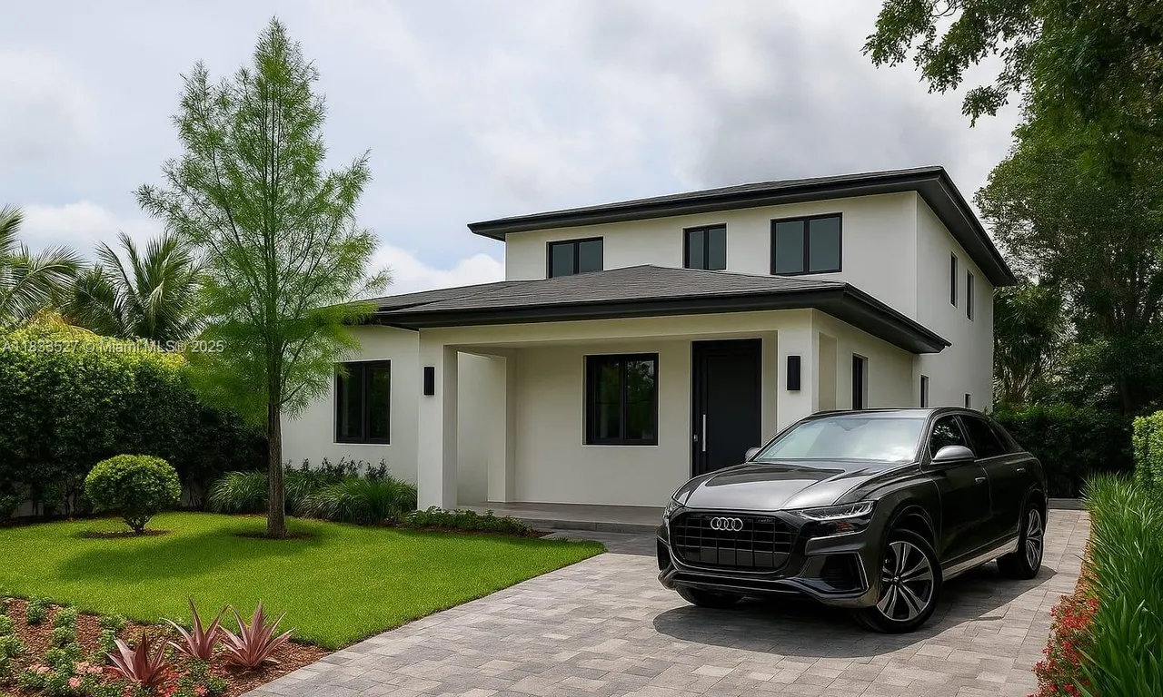 742 NW 70th St, Miami FL 33150