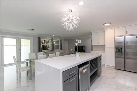 4326 Jackson St, Hollywood FL 33021