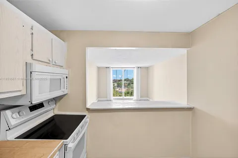 16851 NE 23rd Avenue # A619, North Miami Beach FL 33160