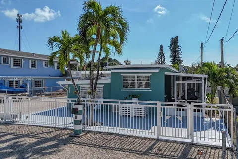 354 Vaca Rd, Upper Keys FL 33037