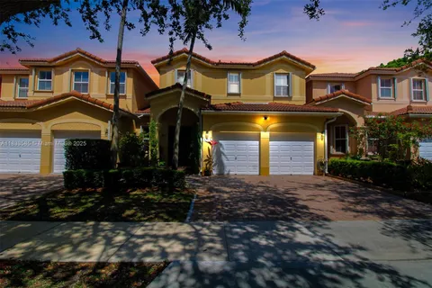 12161 SW 123rd Pl # 12161, Miami FL 33186