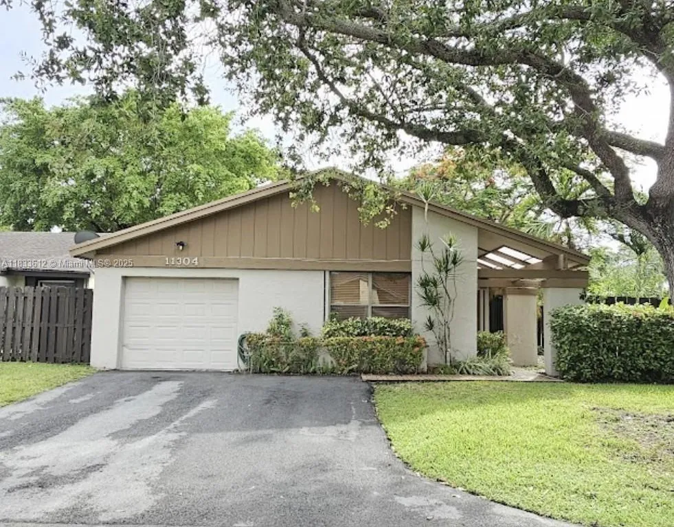 11304 SW 135th Ct, Miami FL 33186