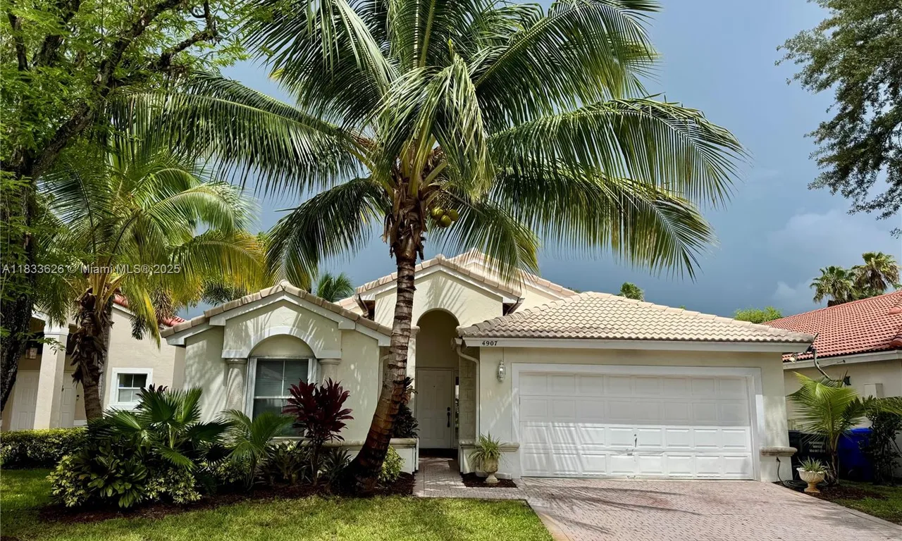 4907 SW 32nd Way, Hollywood FL 33312