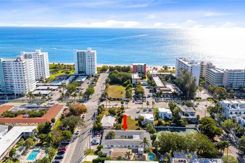 3240 NE 16th St # 3, Pompano Beach FL 33062
