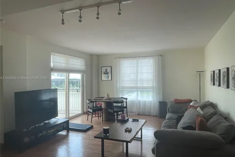 7355 SW 89th St # 519N, Miami FL 33156