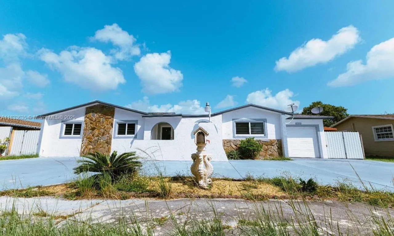 14331 SW 286th St, Homestead FL 33033