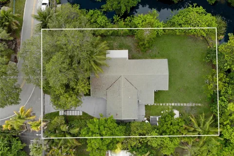 7650 SW 64th Ct, South Miami FL 33143