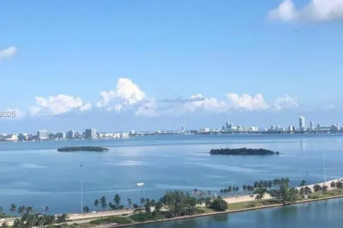 501 NE 31st St # 2003, Miami FL 33137