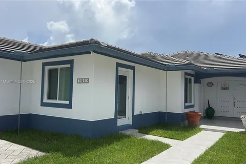 14211 SW 147th Ct # B, Miami FL 33196