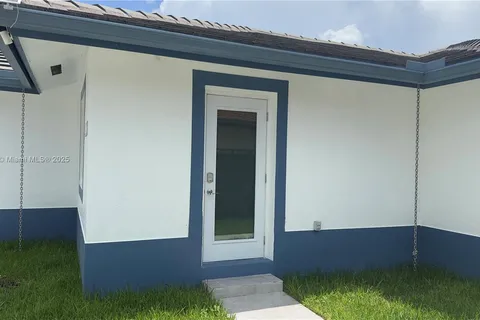 14211 SW 147th Ct # B, Miami FL 33196