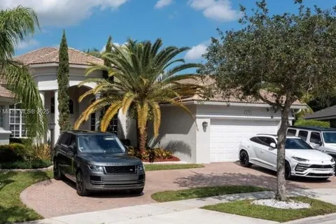 14095 NW 22nd Ct, Pembroke Pines FL 33028