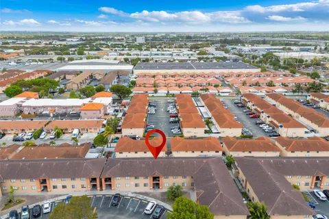 7275 W 24th Ave # 138, Hialeah FL 33016