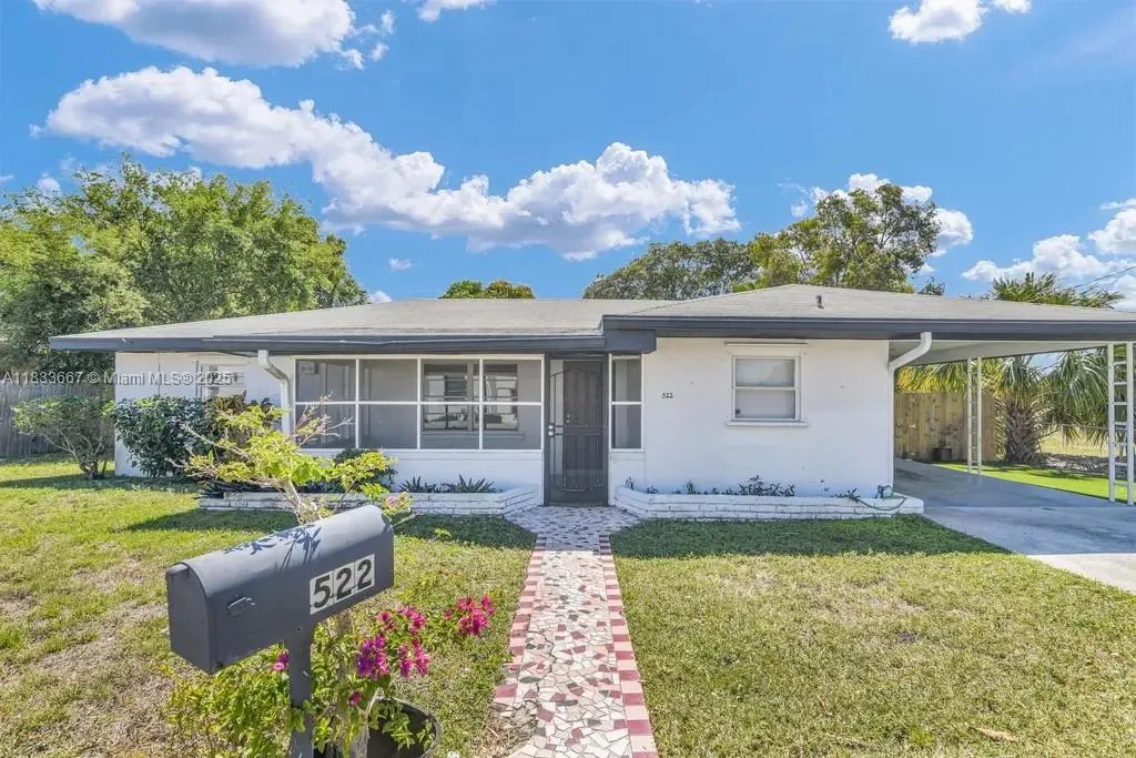 522 18th St, West Palm Beach FL 33407