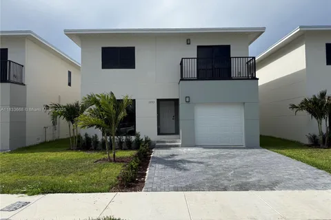 1353 NW 1st St # 1353, Florida City FL 33034