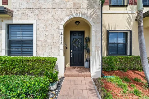 10468 W 33rd Ln, Hialeah FL 33018