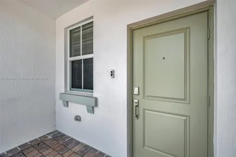 12644 NW 22nd Pl # 12644, Miami FL 33167
