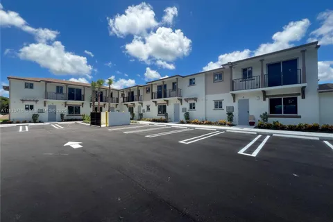 199 N Redland Rd # B5, Florida City FL 33034