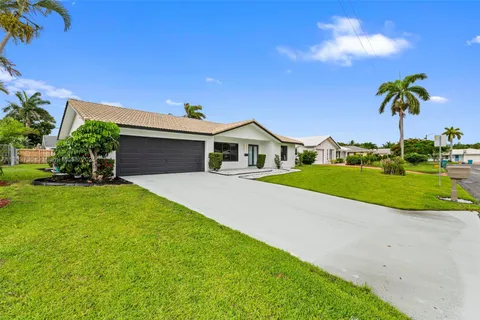 1340 SW 27th Pl, Boynton Beach FL 33426