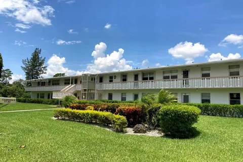 78 Camden D # D, West Palm Beach FL 33417