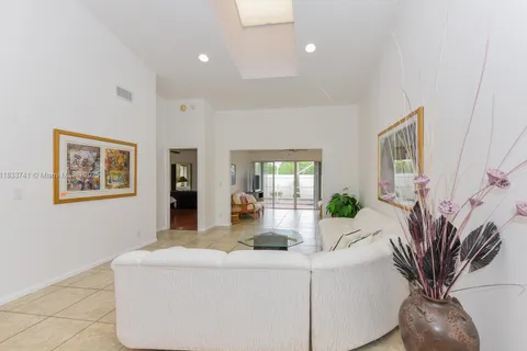 5570 Royal Lake Cir, Boynton Beach FL 33437