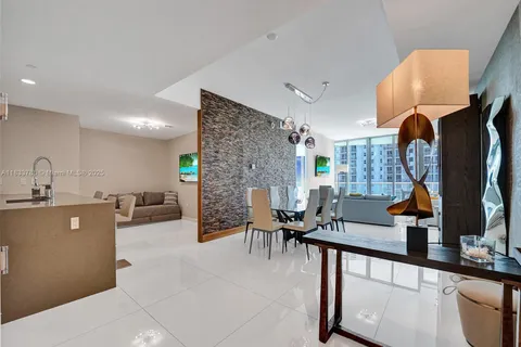 17475 Collins Ave # 503, Sunny Isles Beach FL 33160