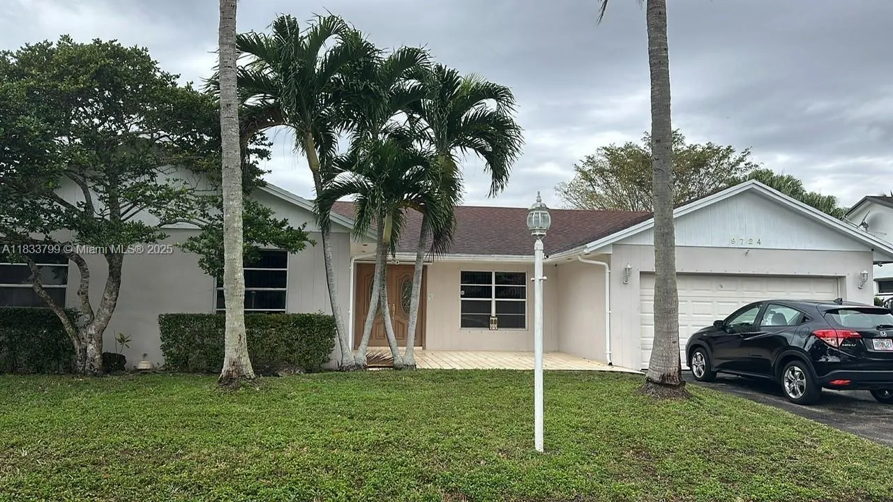 9724 SW 114th Ct # 1, Miami FL 33176