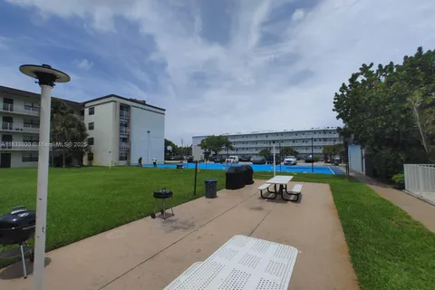 500 NE 2nd St # 110, Dania Beach FL 33004